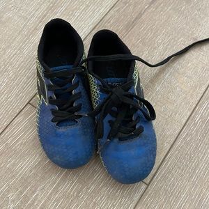 Toddler Lotto size 11 soccer cleats